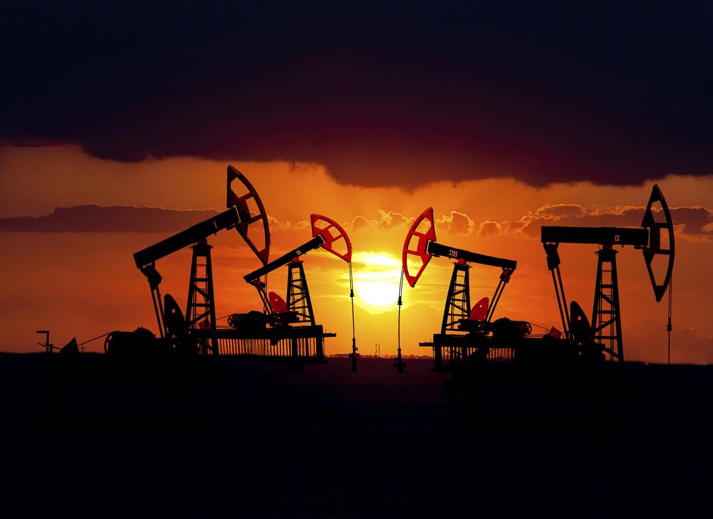 thinkstockoilrigs